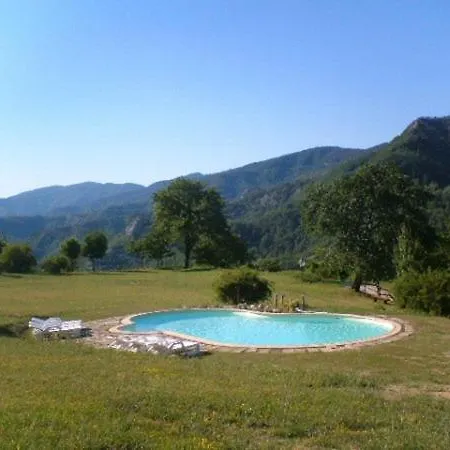 Sleeps 6 Pool T762818 * Il Castagno D'Andrea